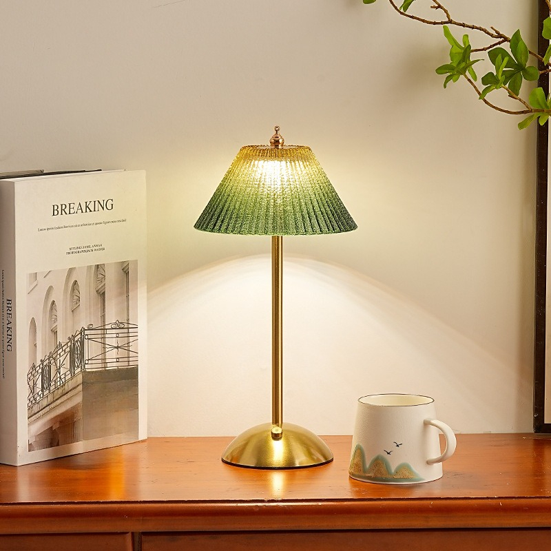 Lámpara de Mesa de Cristal Pli - Wedding Led reseña y precio
