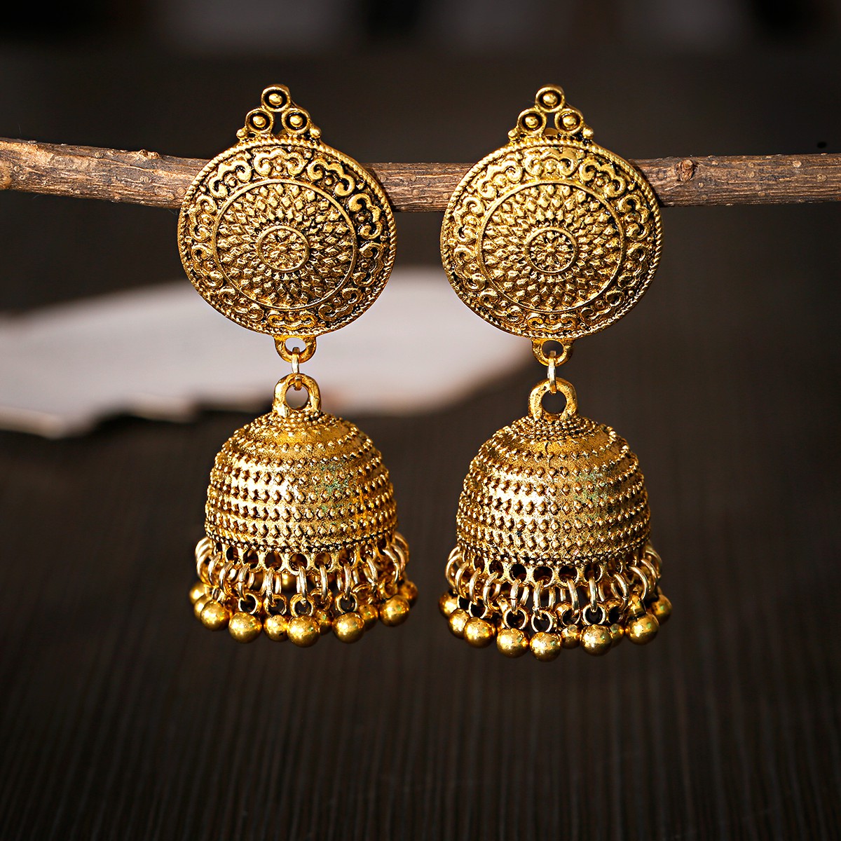 Pendientes Jhumka de Color dor - Indian Wedding Supply reseña y precio
